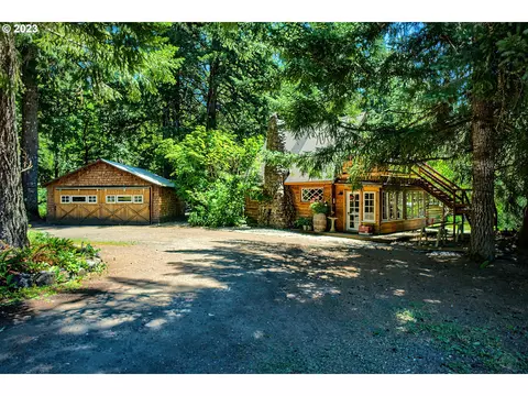 141 Cannavina Rd, Carson, WA 98610