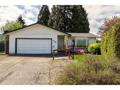 754 66th Pl, Springfield, OR 97478 photo 1