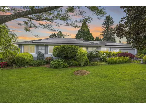 15520 SE Francis Ave, Milwaukie, OR 97267