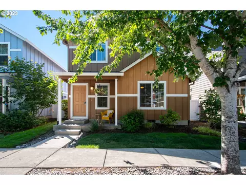 1121 SE 5th St, Battle Ground, WA 98604