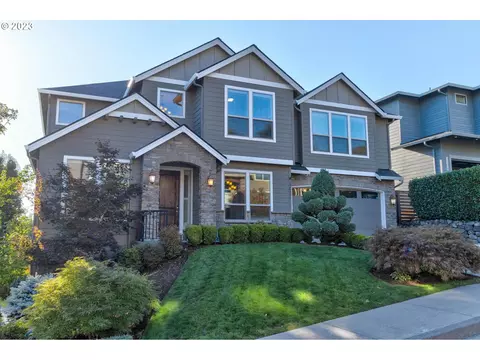 1027 NW Goodwin St, Camas, WA 98607