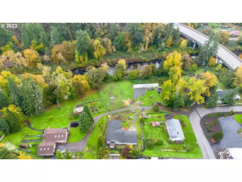 460 Main St, Elkton, OR 97436