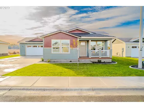 309 Clarence St, Boardman, OR 97818