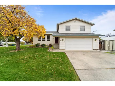 888 NW 1st Ave, Milton Freewater, OR 97862