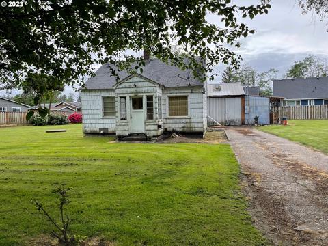 145 N Main Ave, Warrenton, OR 97146