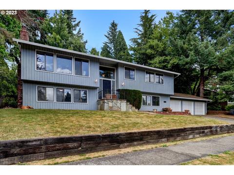 1450 Greentree Cir, Lake Oswego, OR 97034