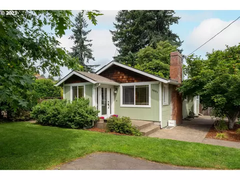 5881 SE Harrison St, Milwaukie, OR 97222