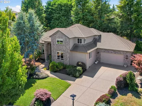 10480 SW Gardner Ct, Tualatin, OR 97062