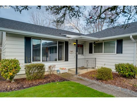 677 NE Fleming Ave #B-26, Gresham, OR 97030 photo 1