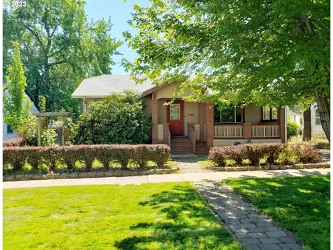 904 K Ave, La Grande, OR 97850