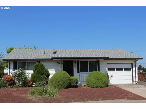953 Oregon Way, Woodburn, OR 97071