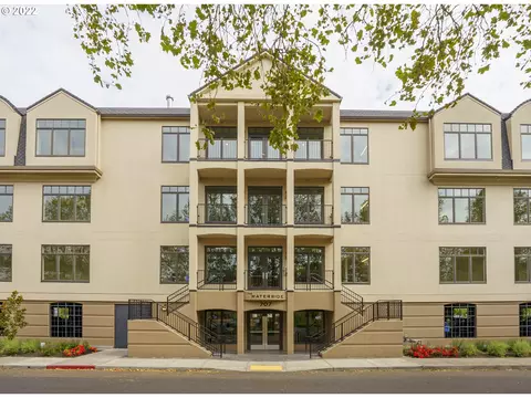 707 N Hayden Island Dr #303, Portland, OR 97217
