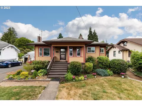 135 Park St, Saint Helens, OR 97051