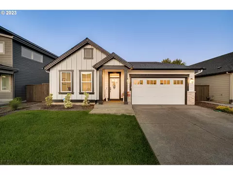 9927 NE 138th Ct, Vancouver, WA 98682