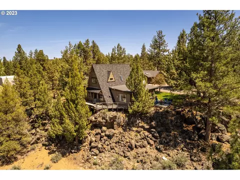 22333 Calgary Dr, Bend, OR 97702 photo 1