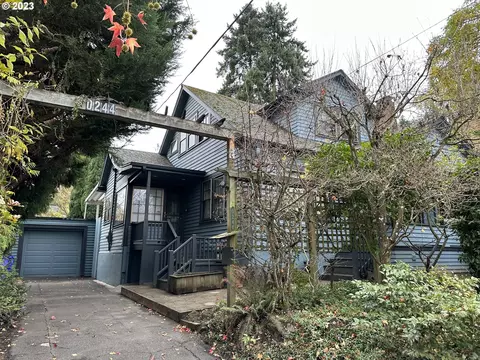 244 S Idaho St, Portland, OR 97239