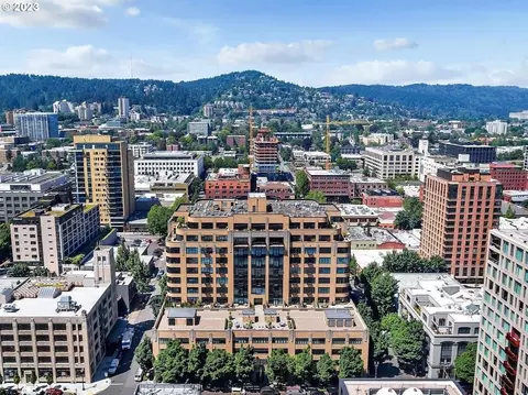 420 NW 11th Ave #1107, Portland, OR 97209