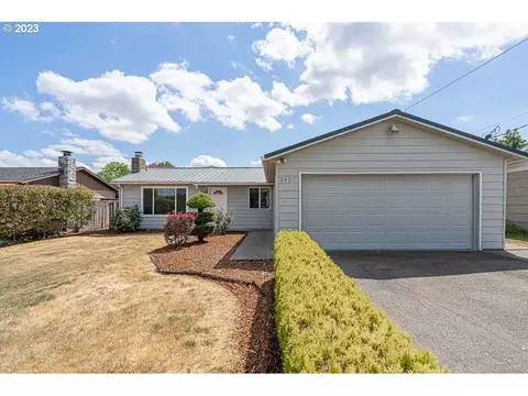 2450 Evergreen Ave NE, Salem, OR 97301