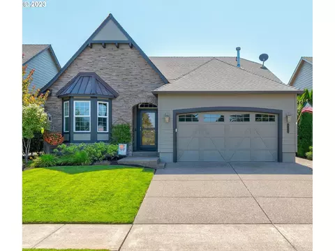 472 Tukwila Dr, Woodburn, OR 97071