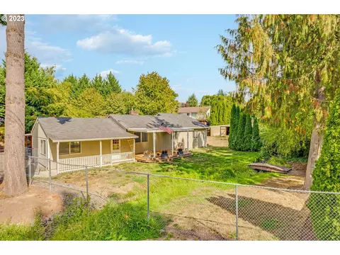 7415 NW 10th Ave, Vancouver, WA 98665