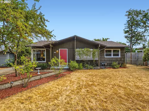 2546 SE 176th Pl, Portland, OR 97236