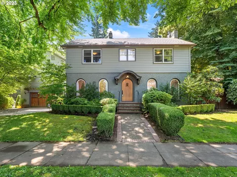 3150 SE Crystal Springs Blvd, Portland, OR 97202