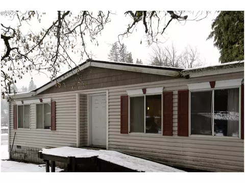 2378 Highway 141, Trout Lake, WA 98650