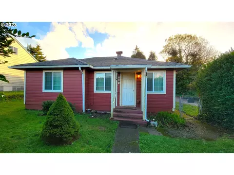 765 Michigan Ave, Coos Bay, OR 97420