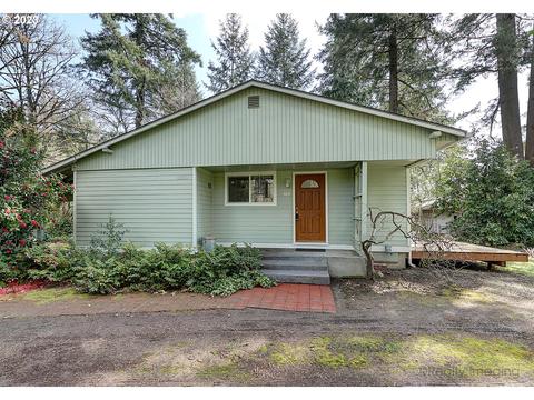 4830 SW Hamilton St, Portland, OR 97221