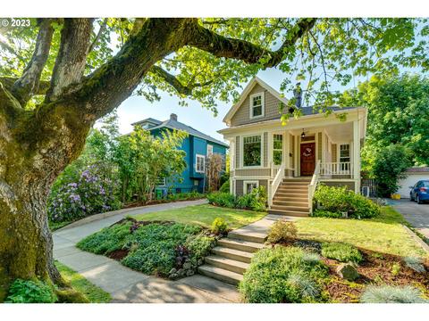 2937 NE Flanders St #A, Portland, OR 97232