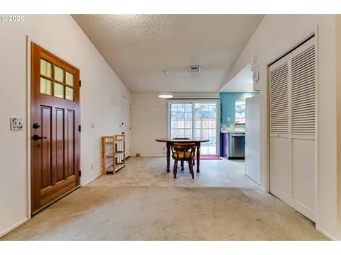 Entry Way - 1230 Debrick Rd, Eugene, OR 97401 photo 1 of 2