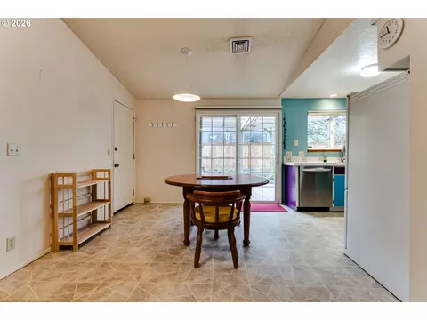 Dining - 1230 Debrick Rd, Eugene, OR 97401 photo 1 of 2
