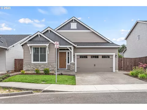 16505 NE 83rd St, Vancouver, WA 98682