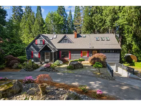 5303 SE Aldercrest Rd, Milwaukie, OR 97222