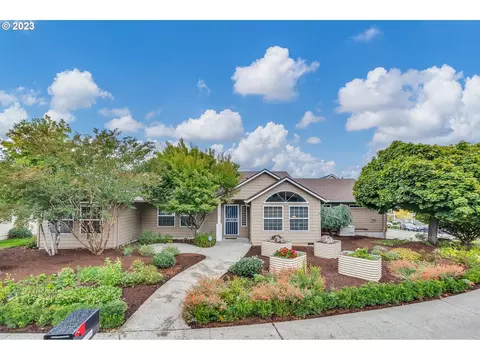14535 NE Rose Pkwy, Portland, OR 97230