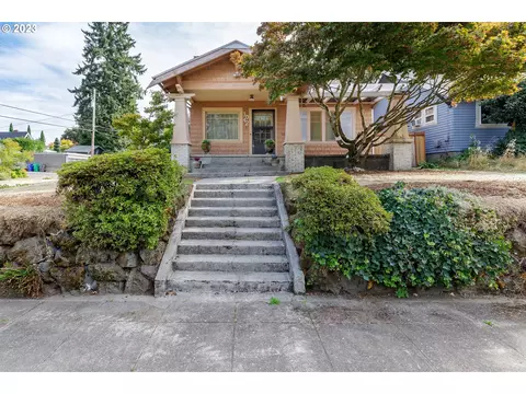3042 NE 61st Ave, Portland, OR 97213