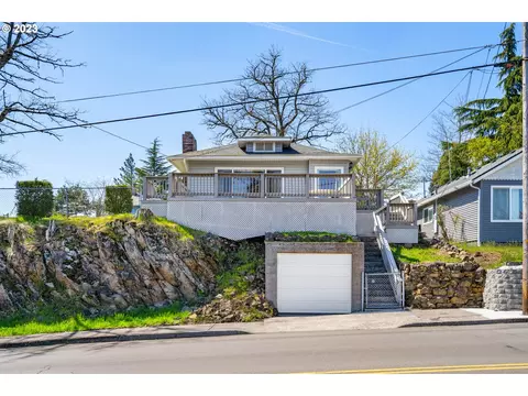 811 NW Drake St, Camas, WA 98607
