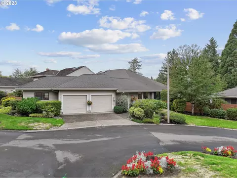 31655 SW Village Crest Ct, Wilsonville, OR 97070