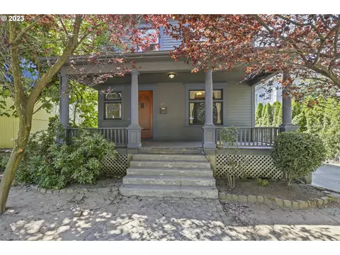 3417 SW Naito Pkwy, Portland, OR 97239
