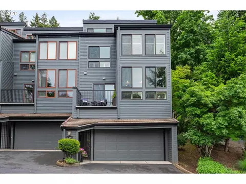 4465 Golden Ln, Lake Oswego, OR 97035