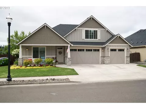 16513 NE 98th St, Vancouver, WA 98682