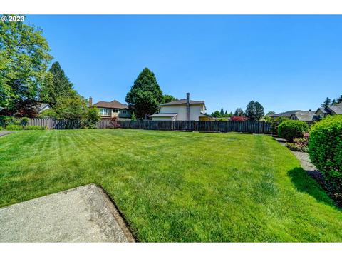 NW Quail Hollow, Portland, OR 97229