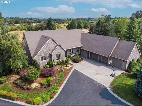 702 NW 184th St, Ridgefield, WA 98642