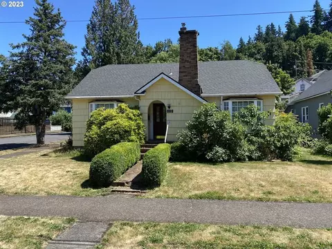 222 Jefferson St, Oregon City, OR 97045