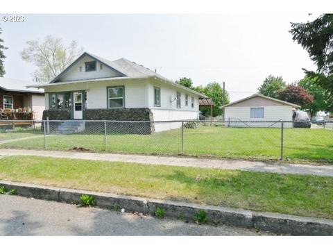 1003 13th St, La Grande, OR 97850
