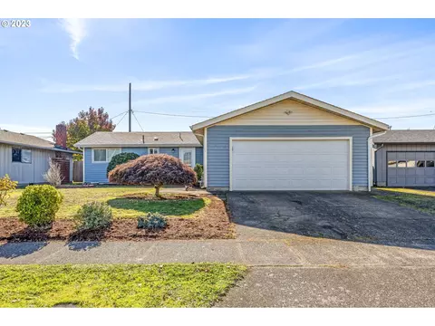 1083 Quinalt St, Springfield, OR 97477