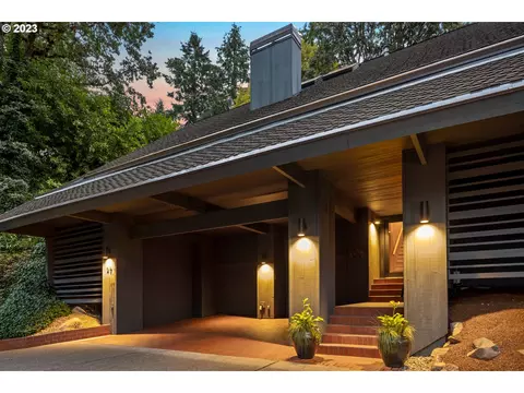 47 Hillshire Dr, Lake Oswego, OR 97034