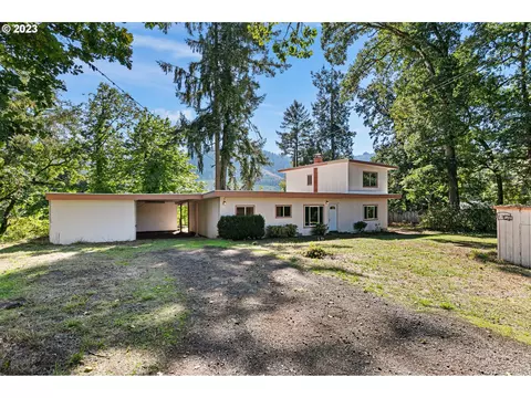 272 Snell Rd, Drain, OR 97435