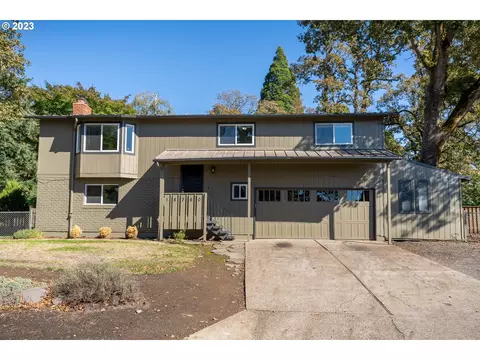 18760 Cook St, Oregon City, OR 97045
