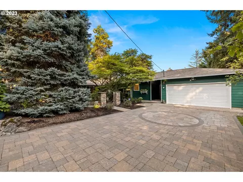 11844 SW 23rd Ave, Portland, OR 97219